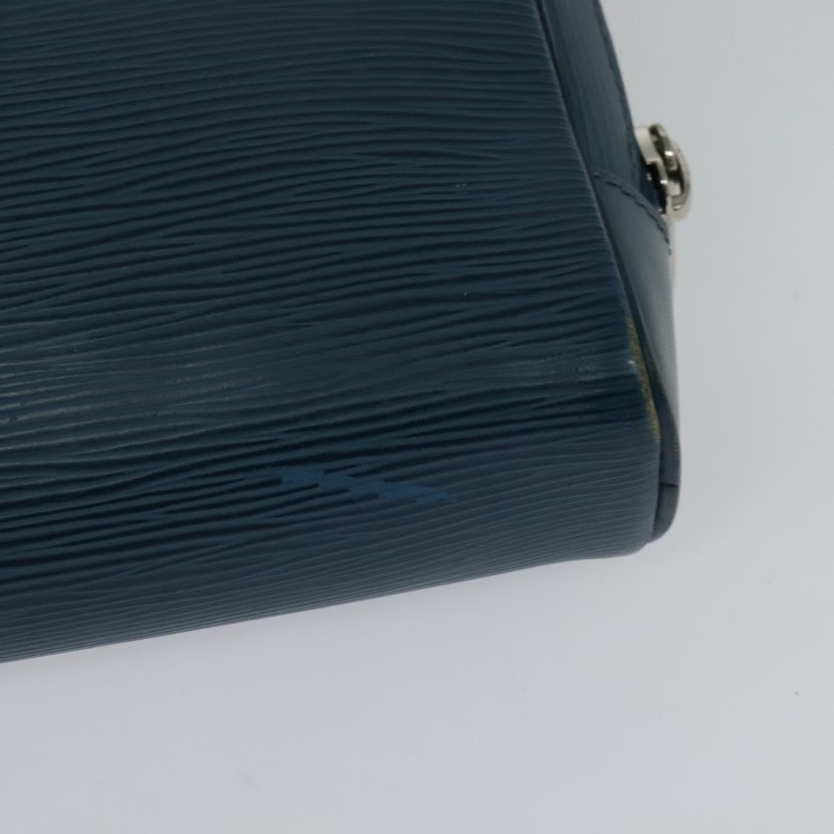Louis Vuitton Neo Hoche Clutch Epi Leather Blue Leather Clutche & Pouche Bag (Pre-Owned)