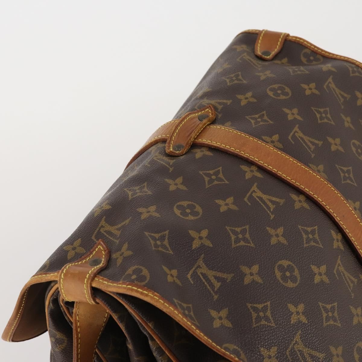 Louis Vuitton Saumur Monogram Canvas Brown Canvas Handbag (Pre-Owned)