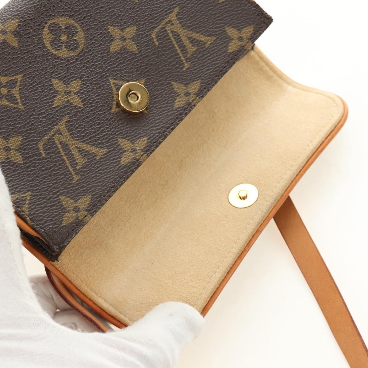 Louis Vuitton Florentine Waist Monogram Canvas Brown Canvas Clutche & Pouche Bag (Pre-Owned)
