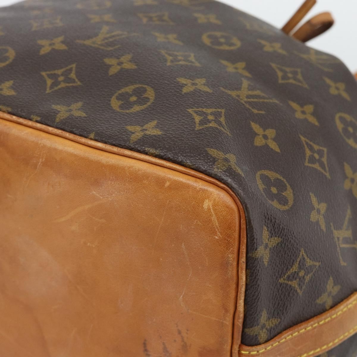 Louis Vuitton Petit Noe Monogram Canvas Brown Canvas Shoulder Bag Bag (Pre-Owned)