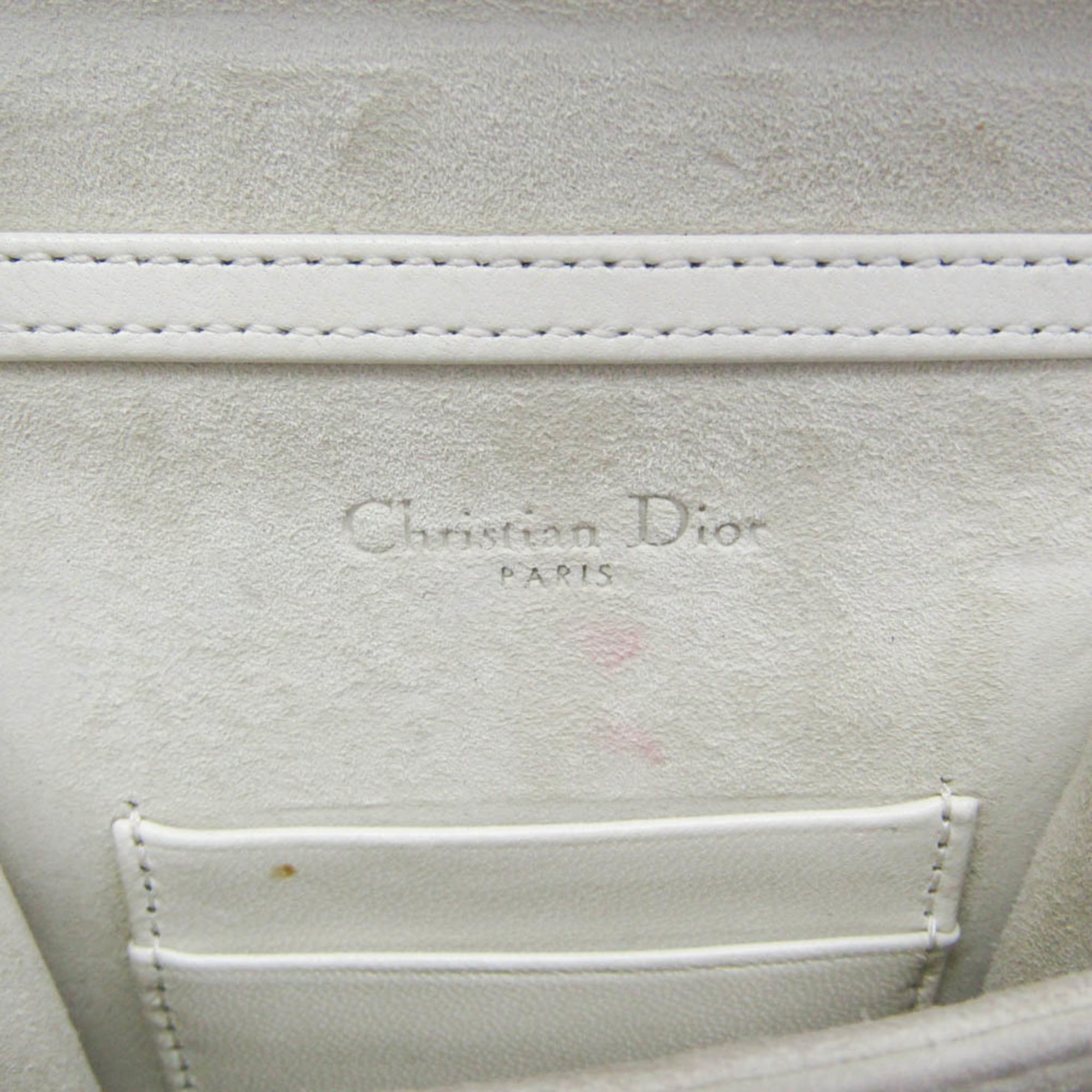 Christian Dior Diorama Vertical Clutch On Chain Studded Leather White Leather Clutche & Pouche Bag (Pre-Owned)