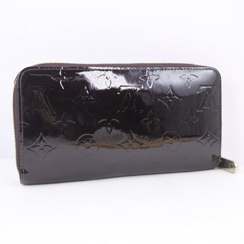 Louis Vuitton Zippy Wallet Purple Patent Leather Wallet  (Pre-Owned)