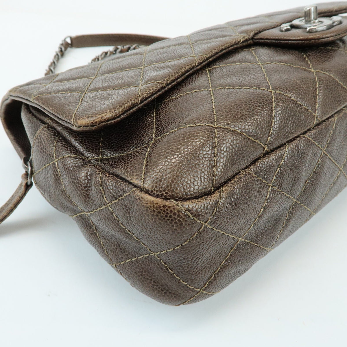 Chanel Easy Flap Quilted Caviar Brown Leather Handbag (Pre-Owned)