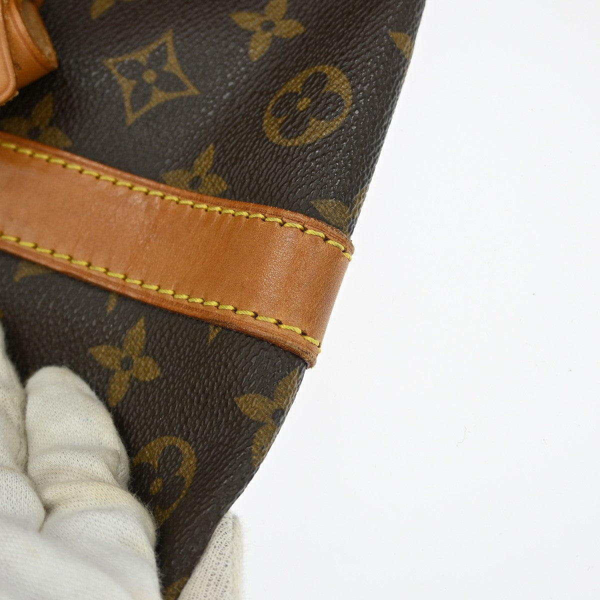 Louis Vuitton Keepall Bandoulière Monogram Brown Canvas Travel Bag Bag (Pre-Owned)