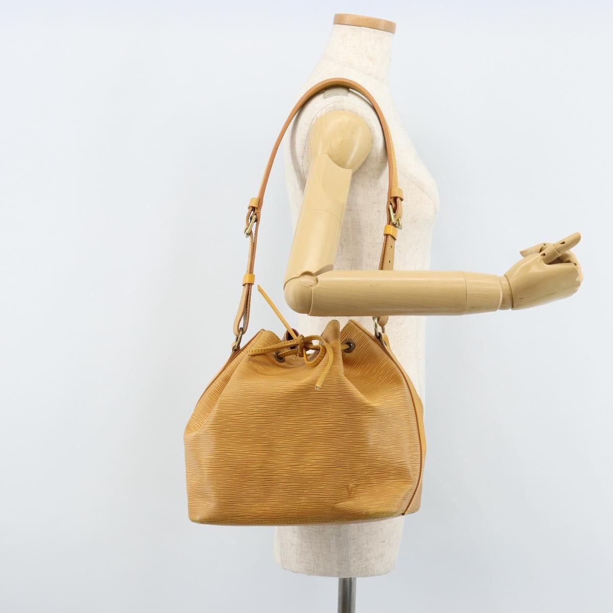 Louis Vuitton Petit Noe Nm Epi Leather Yellow Leather Shoulder Bag Bag (Pre-Owned)