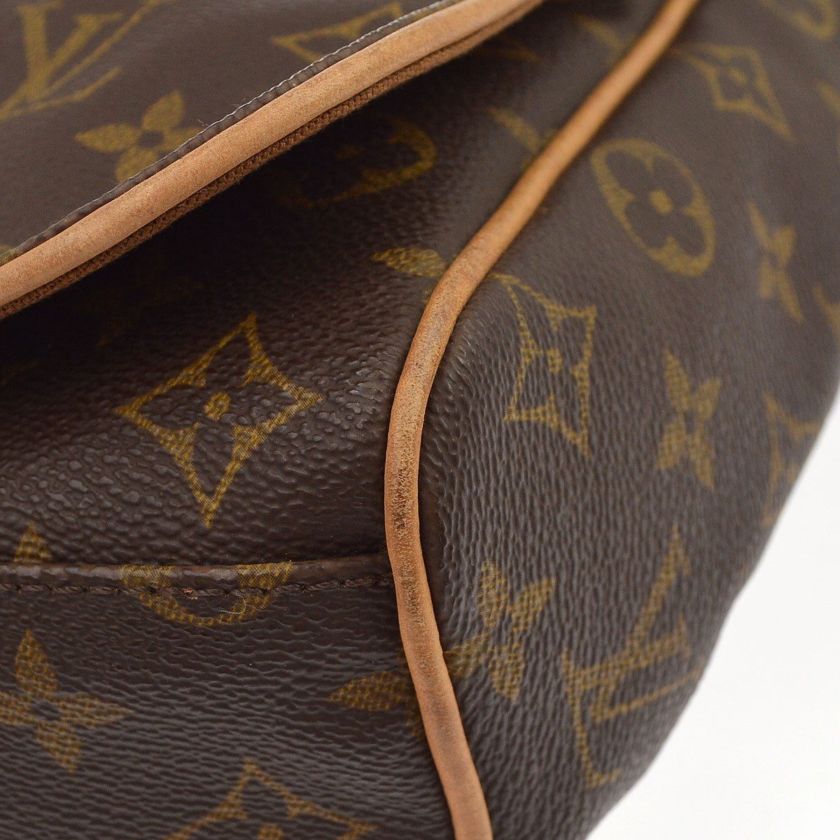 Louis Vuitton Abbesses Messenger Monogram Canvas Brown Canvas Handbag (Pre-Owned)