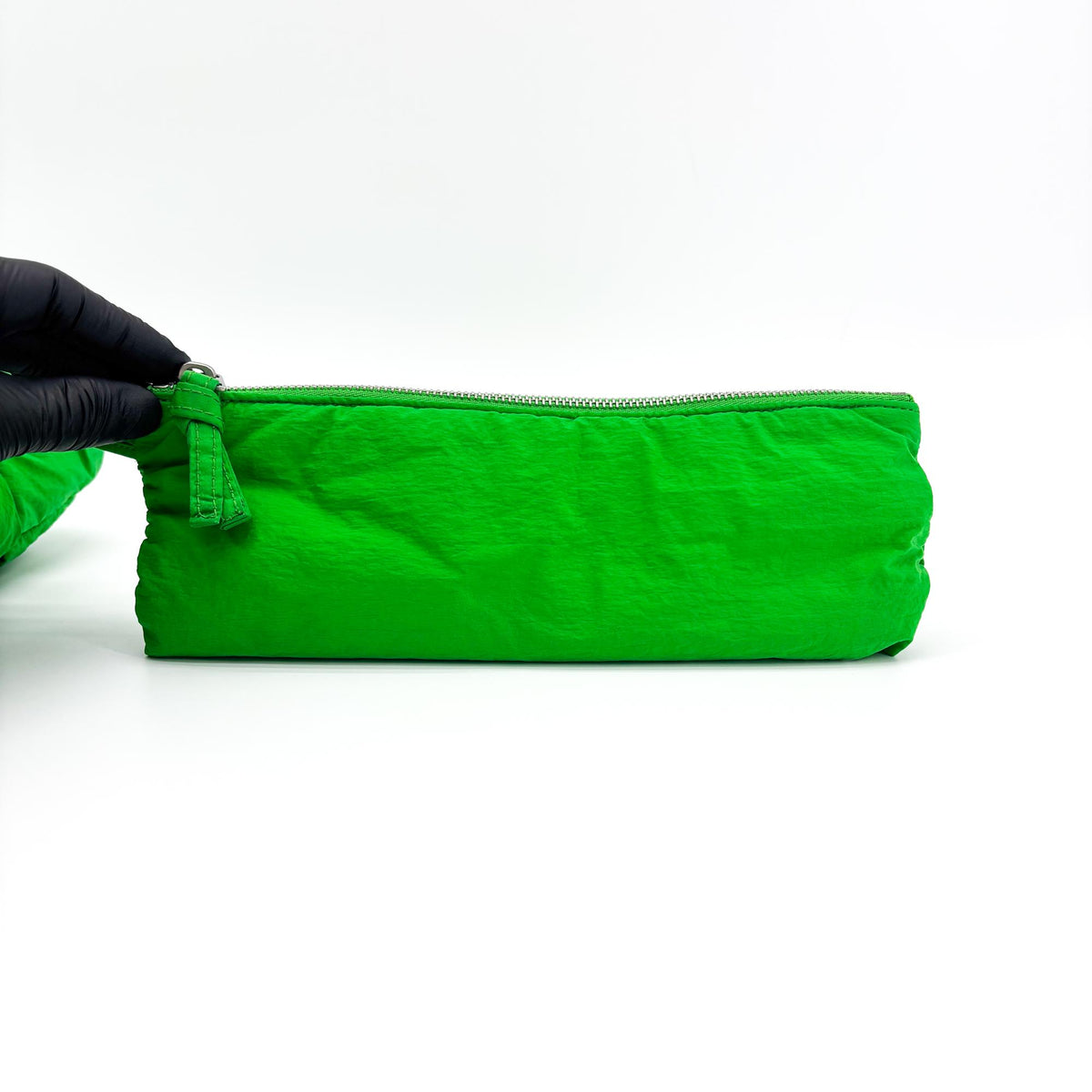 Bottega Veneta Padded Tech Cassette Intrecciato Nylon Green Nylon Crossbody Bag Bag (Pre-Owned)