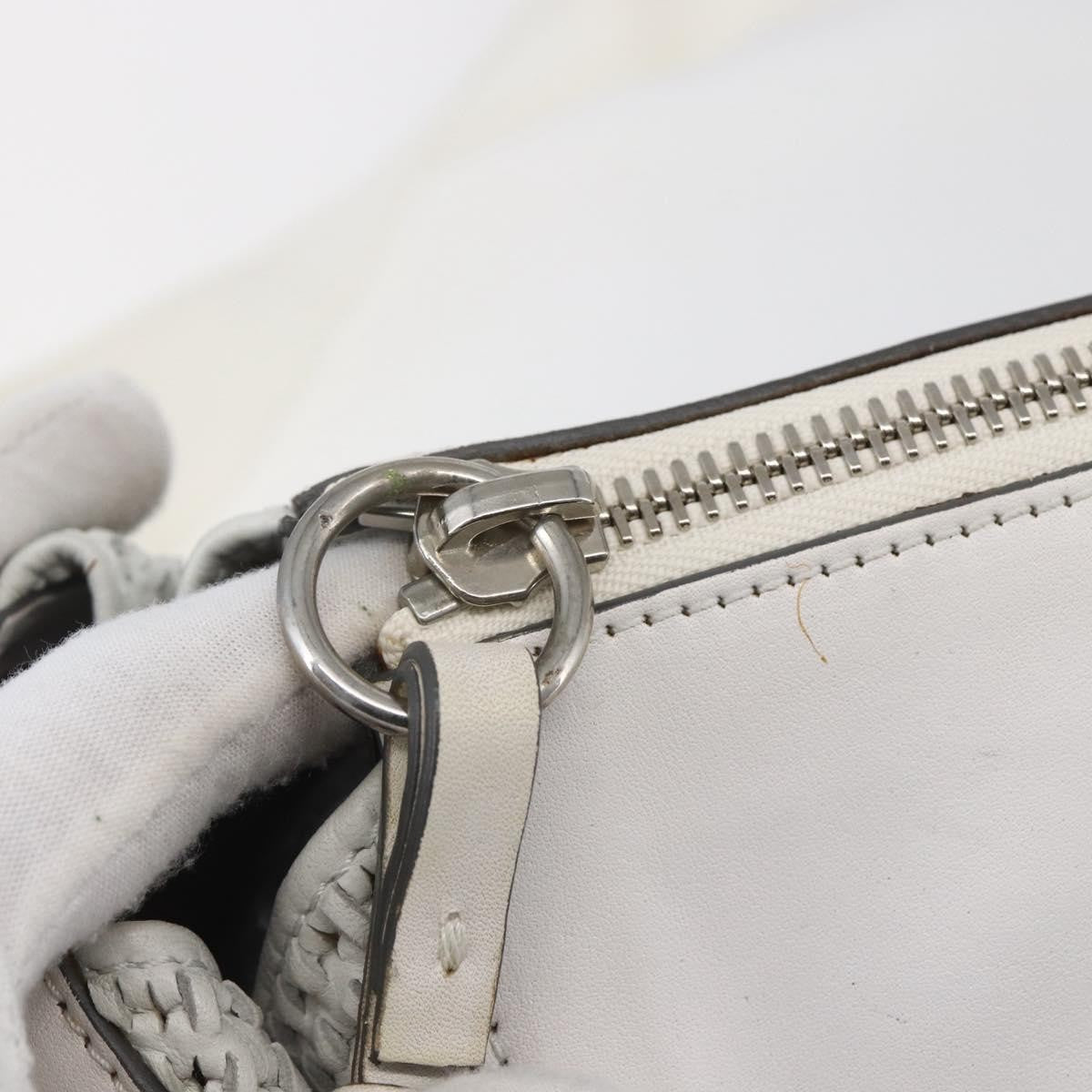 Chloe Vintage Leather White Leather Shoulder Bag Bag (Pre-Owned)