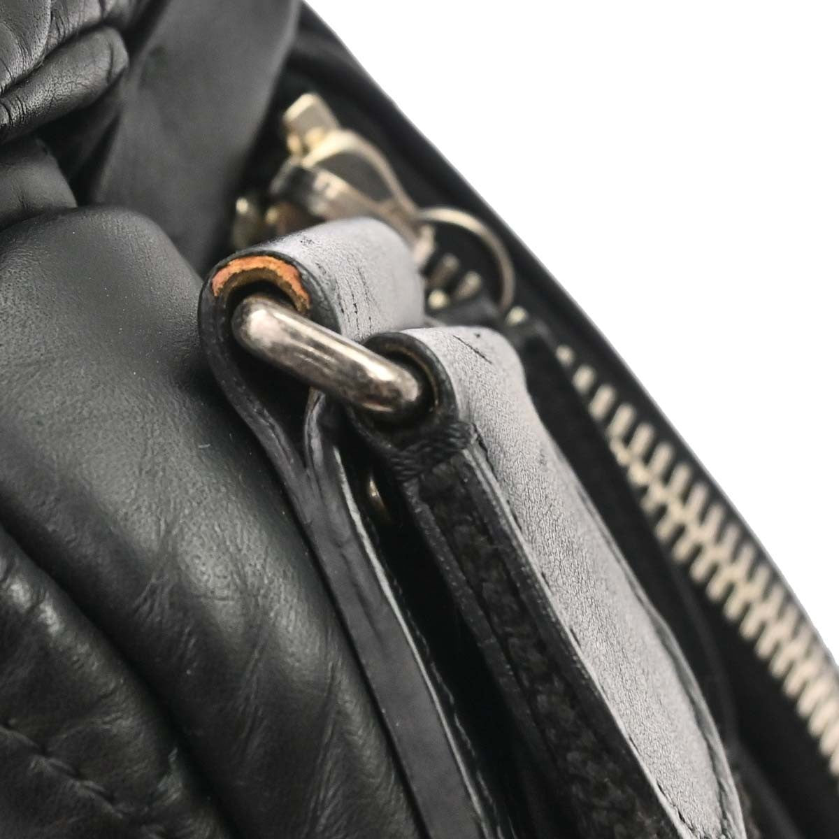 Chanel Expandable Flap Messenger Quilted Aged Calfskin Black Leather Shoulder Bag Bag (Pre-Owned)