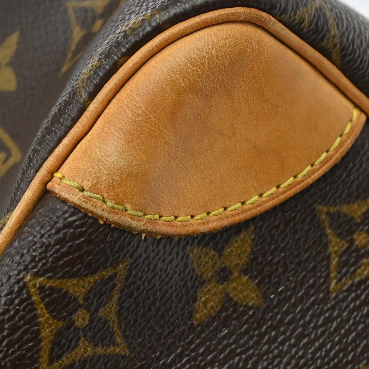 Louis Vuitton Nil Messenger Monogram Canvas Brown Canvas Shoulder Bag Bag (Pre-Owned)
