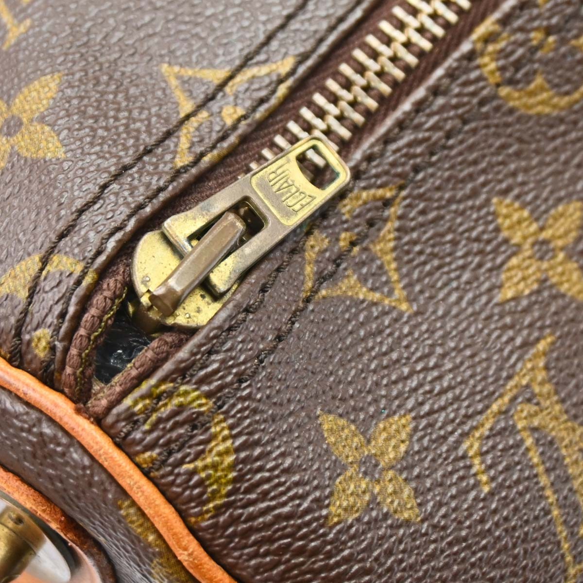Louis Vuitton Keepall Monogram Canvas Brown Canvas Travel Bag Bag (Pre-Owned)