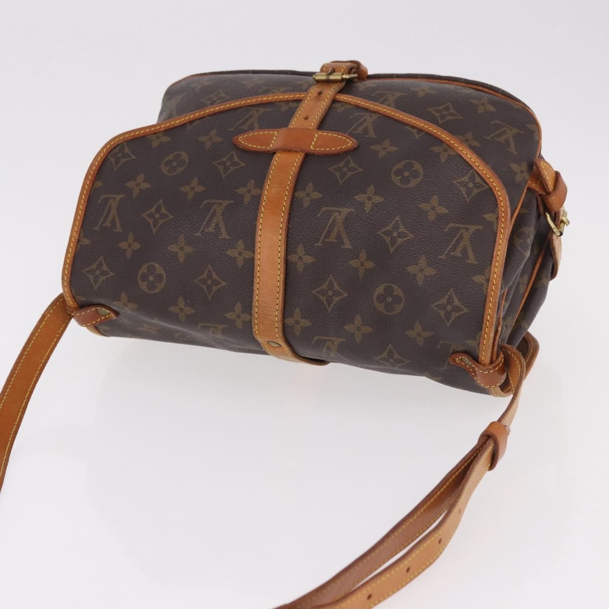 Louis Vuitton Saumur Monogram Canvas Brown Canvas Shoulder Bag Bag (Pre-Owned)