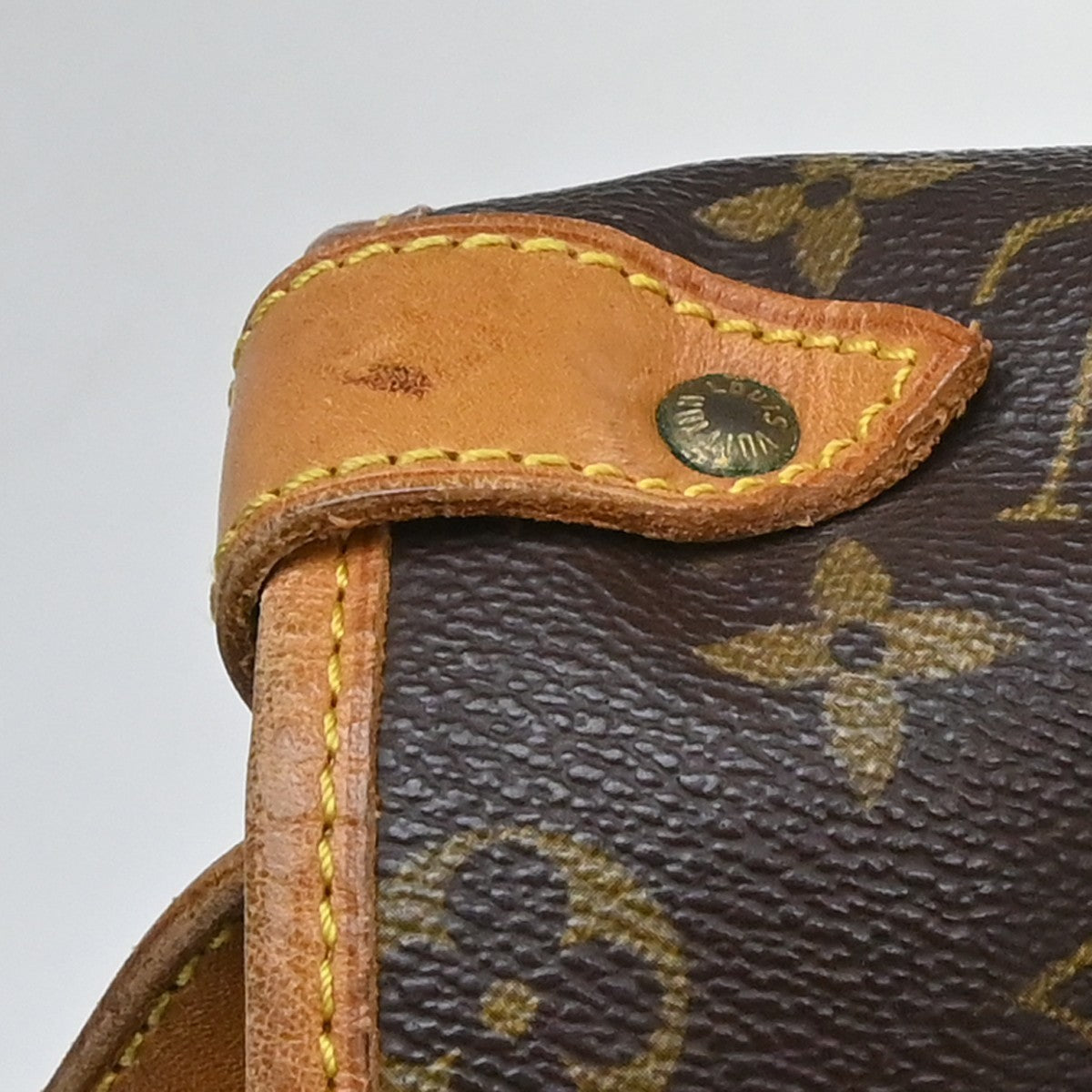 Louis Vuitton Saumur Monogram Canvas Brown Canvas Shoulder Bag Bag (Pre-Owned)