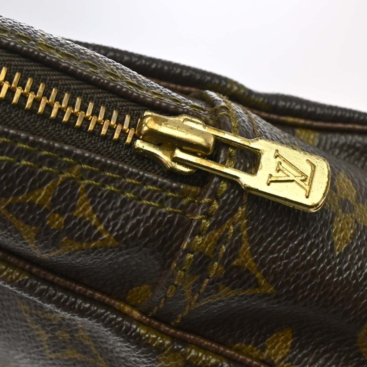 Louis Vuitton Trousse Toiletry Monogram Canvas Brown Canvas Toiletry Case Accessory (Pre-Owned)