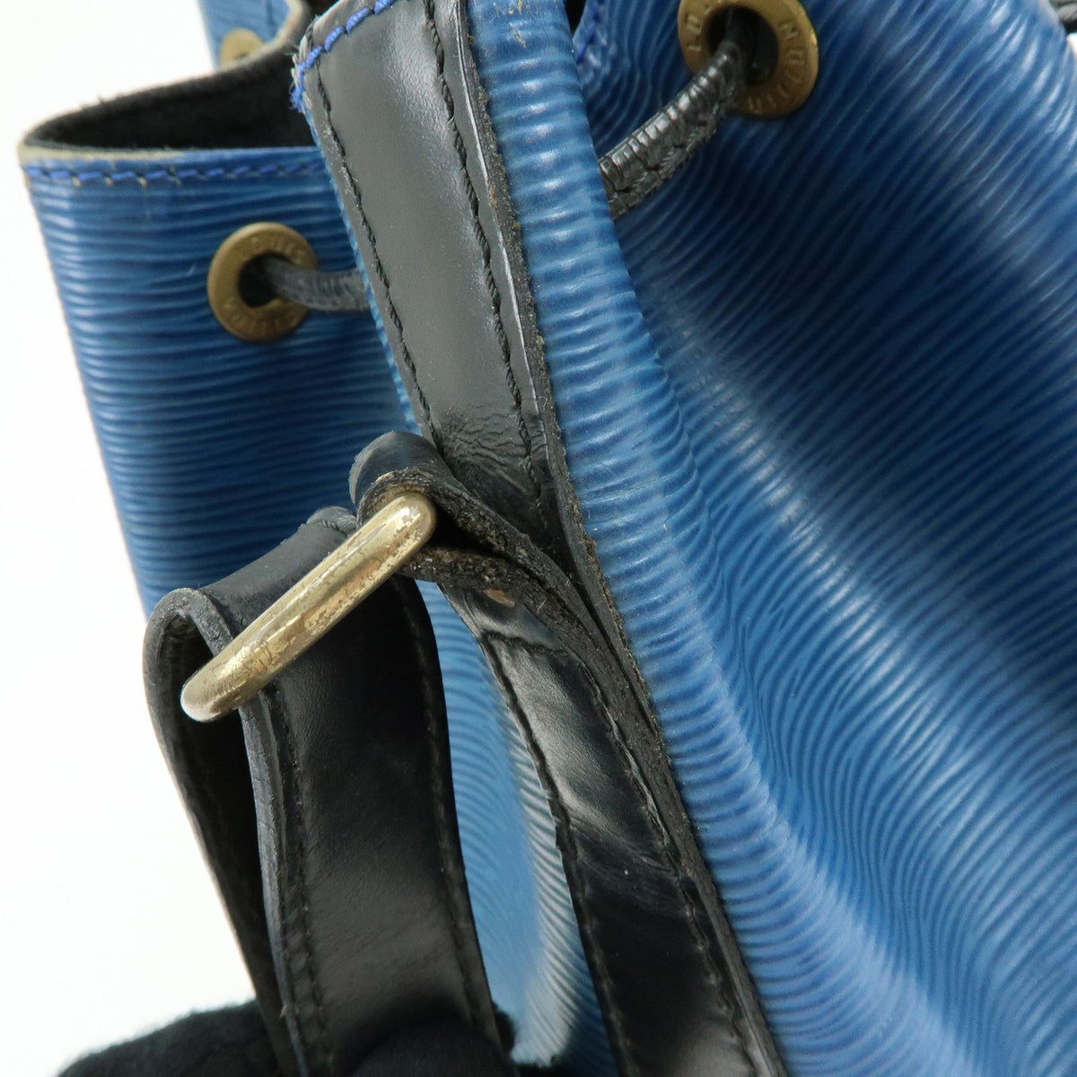 Louis Vuitton Bicolor Petit Noe Epi Leather Blue Leather Handbag (Pre-Owned)