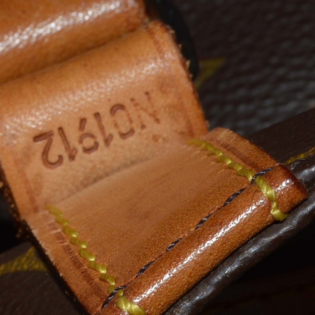 Louis Vuitton Shopping Sac Monogram Canvas Brown Canvas Handbag (Pre-Owned)