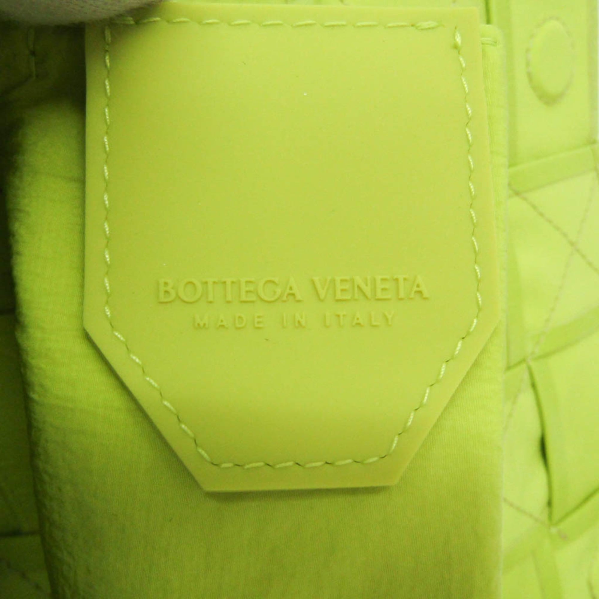 Bottega Veneta Cassette Leather Green Leather Clutche & Pouche Bag (Pre-Owned)