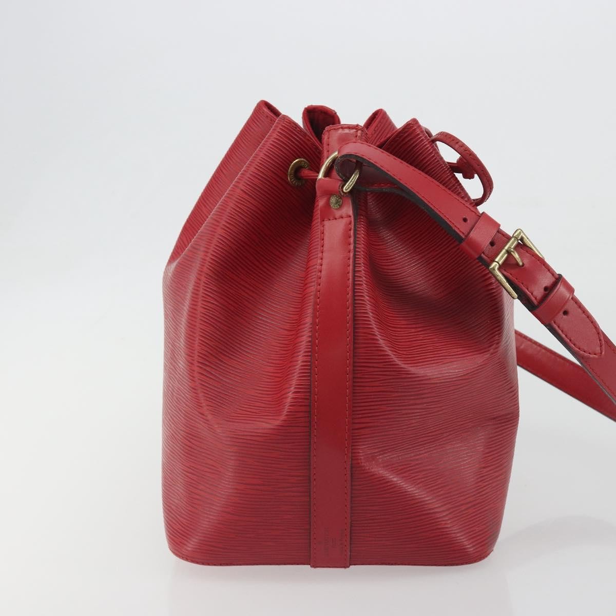 Louis Vuitton Petit Noe Epi Leather Red Leather Shoulder Bag Bag (Pre-Owned)