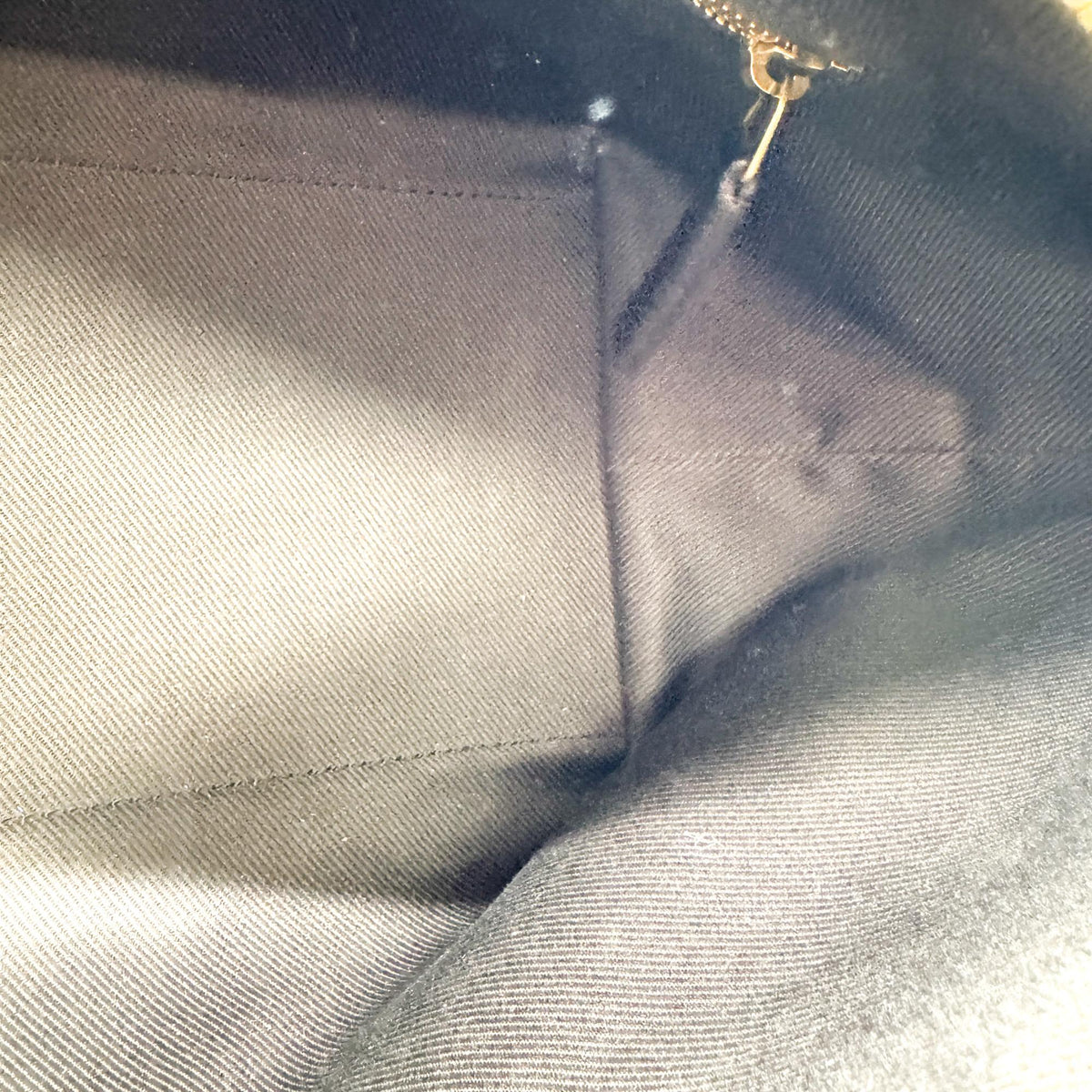 Saint Laurent Le Monogramme Monogram All Over Coated Canvas And Leather Black Canvas Shoulder Bag Bag (Pre-Owned)
