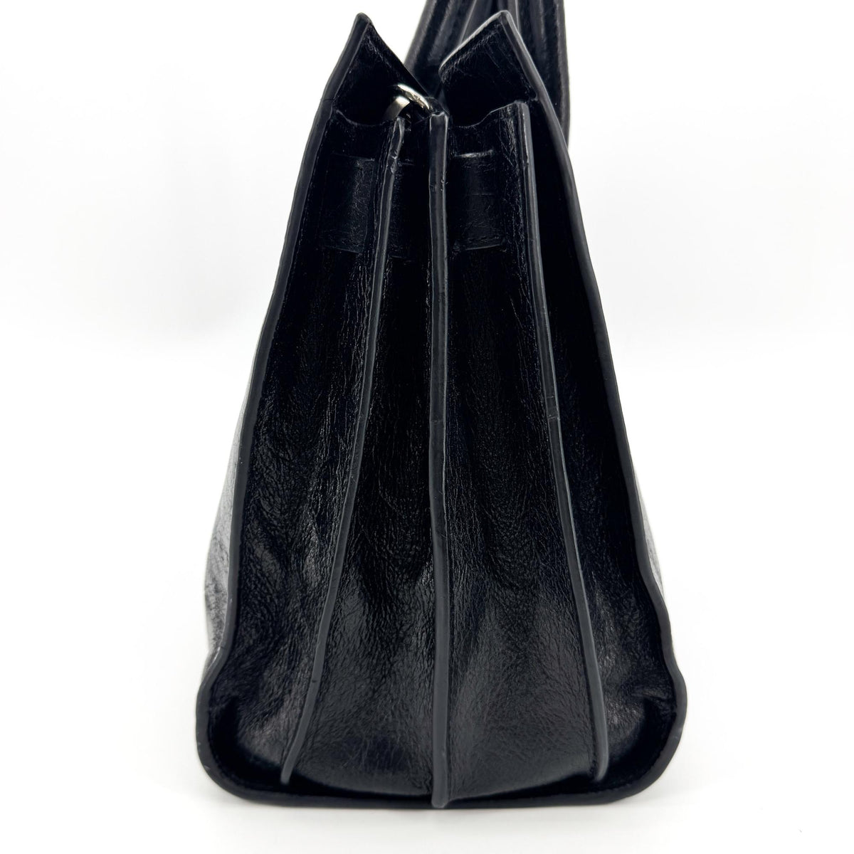Saint Laurent Sac De Jour Leather Black Leather Handbag (Pre-Owned)