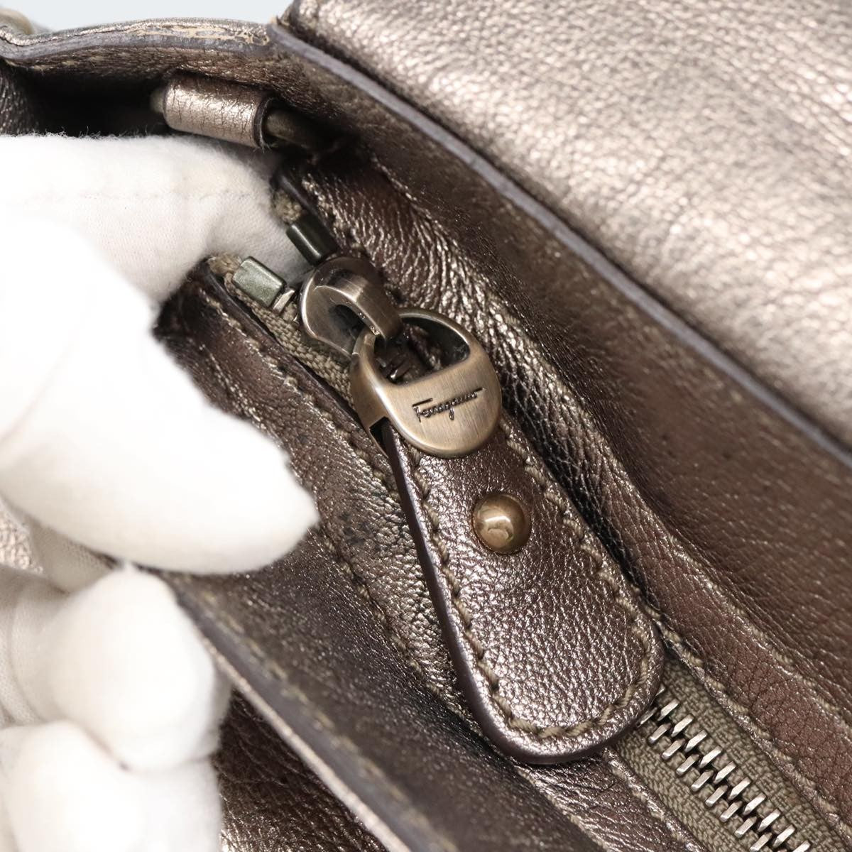 Salvatore Ferragamo Sofia Satchel Leather Silver Leather Handbag (Pre-Owned)