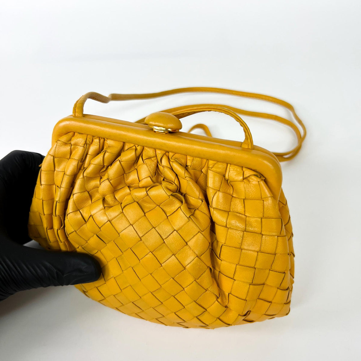 Bottega Veneta The Pouch Intrecciato Nappa Yellow Other Clutche & Pouche Bag (Pre-Owned)