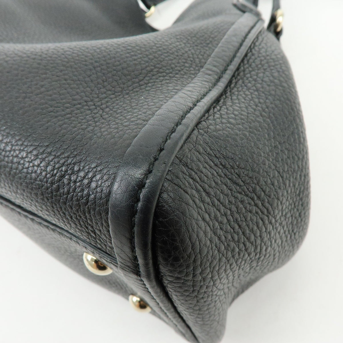 Gucci Soho Leather Black Leather Shoulder Bag Bag (Pre-Owned)