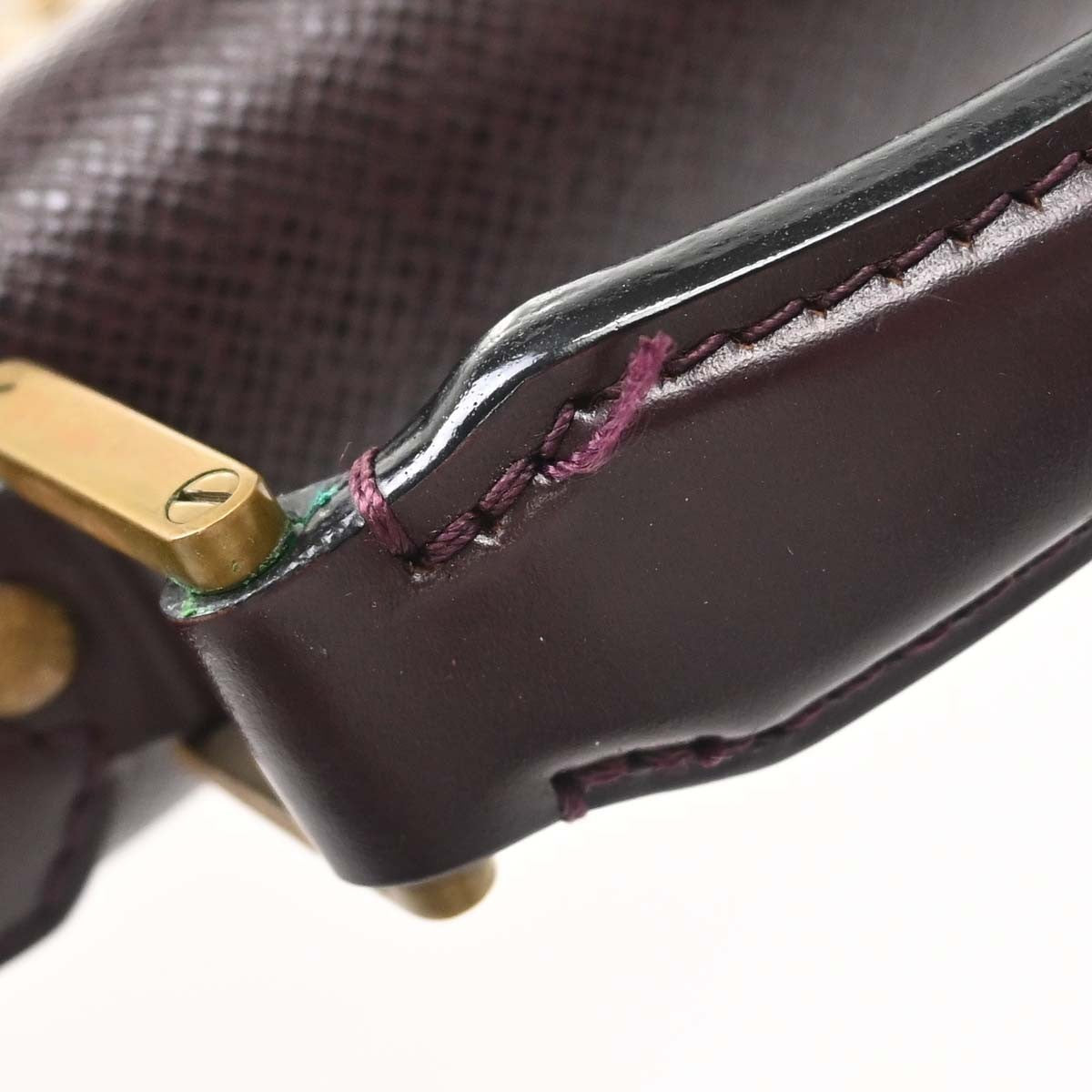 Louis Vuitton Serviette Moskova Taiga Leather Purple Leather Briefcase Bag (Pre-Owned)