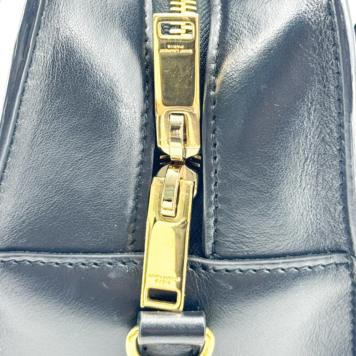 Saint Laurent Convertible Monogram Cabas Leather Black Leather Tote Bag Bag (Pre-Owned)