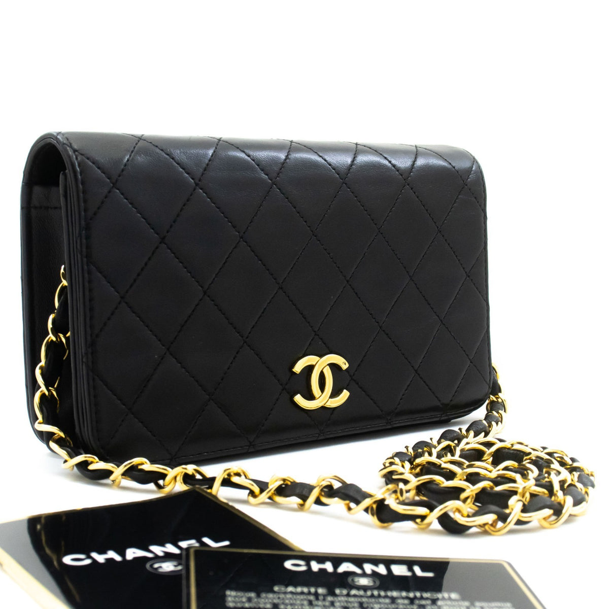Chanel Vintage Full Flap Quilted Lambskin Black Leather Handbag (Pre-Owned)