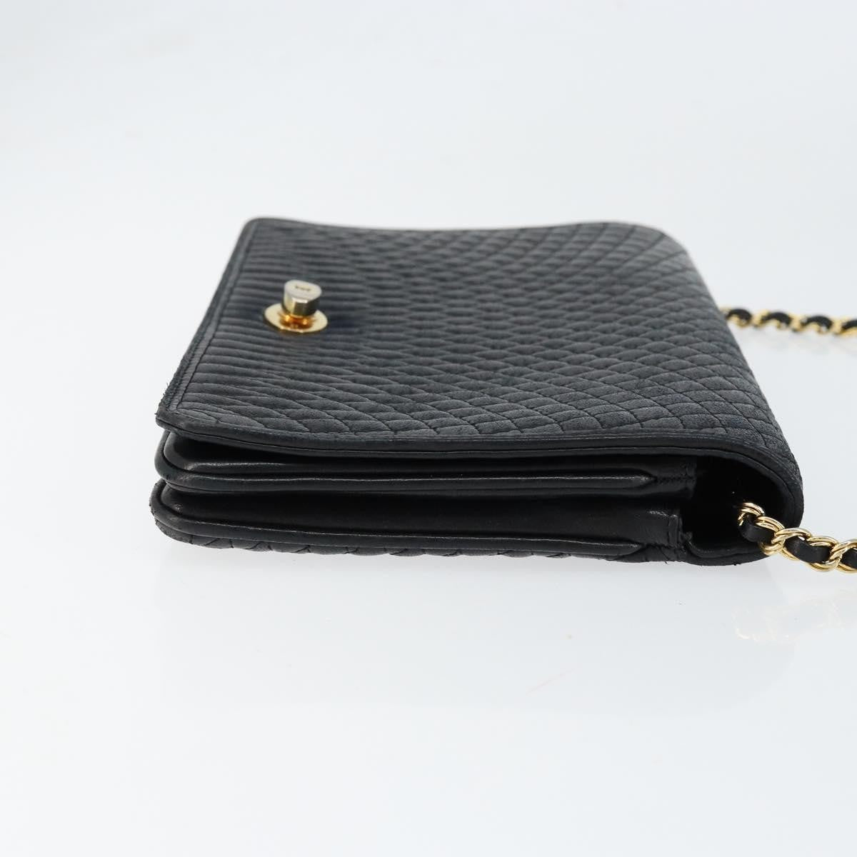 Bally Vintage Chain Quilted Leather Black Leather Shoulder Bag Bag (Pre-Owned)
