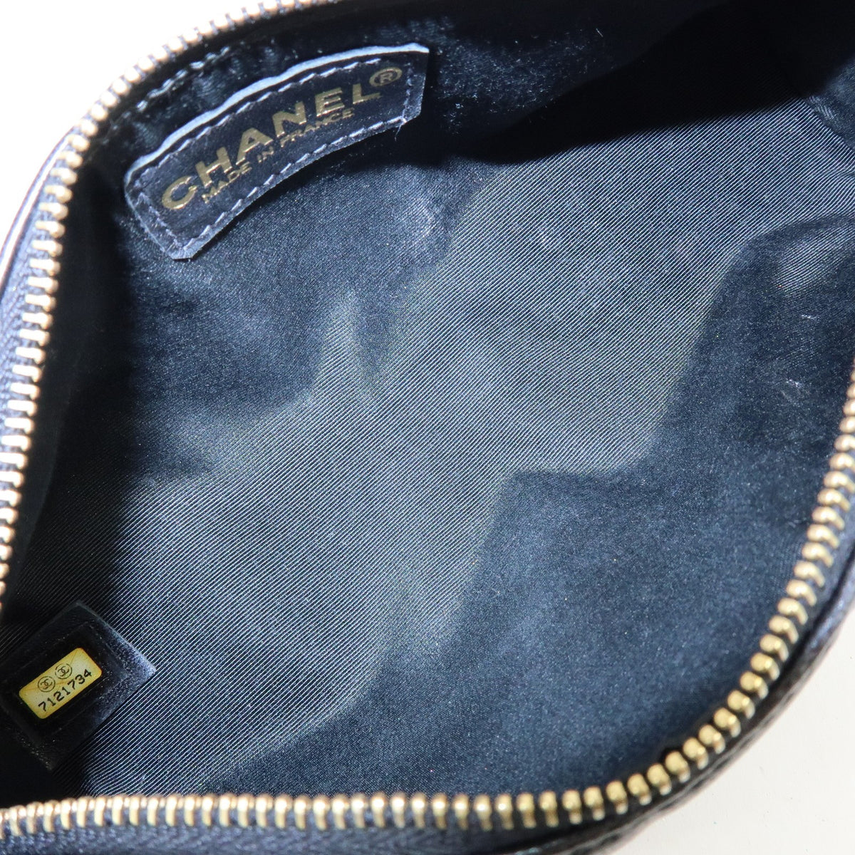Chanel Chocolate Bar Cosmetic Quilted Lambskin Black Leather Toiletry Case Accessory (Pre-Owned)