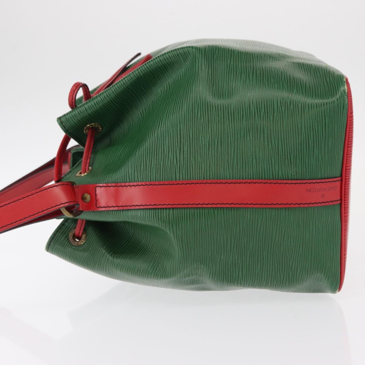 Louis Vuitton Bicolor Petit Noe Epi Leather Green Leather Shoulder Bag Bag (Pre-Owned)