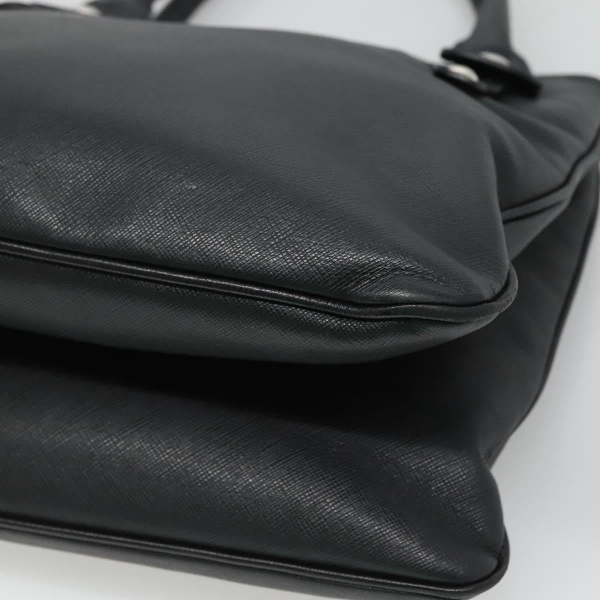Salvatore Ferragamo Gancini Leather Black Leather Handbag (Pre-Owned)