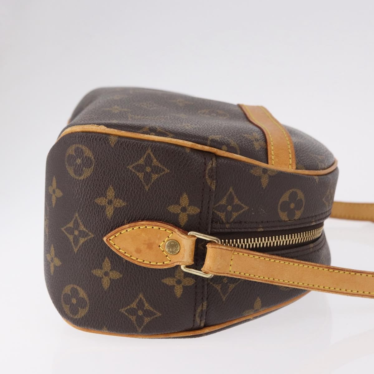 Louis Vuitton Blois Monogram Canvas Brown Canvas Shoulder Bag Bag (Pre-Owned)