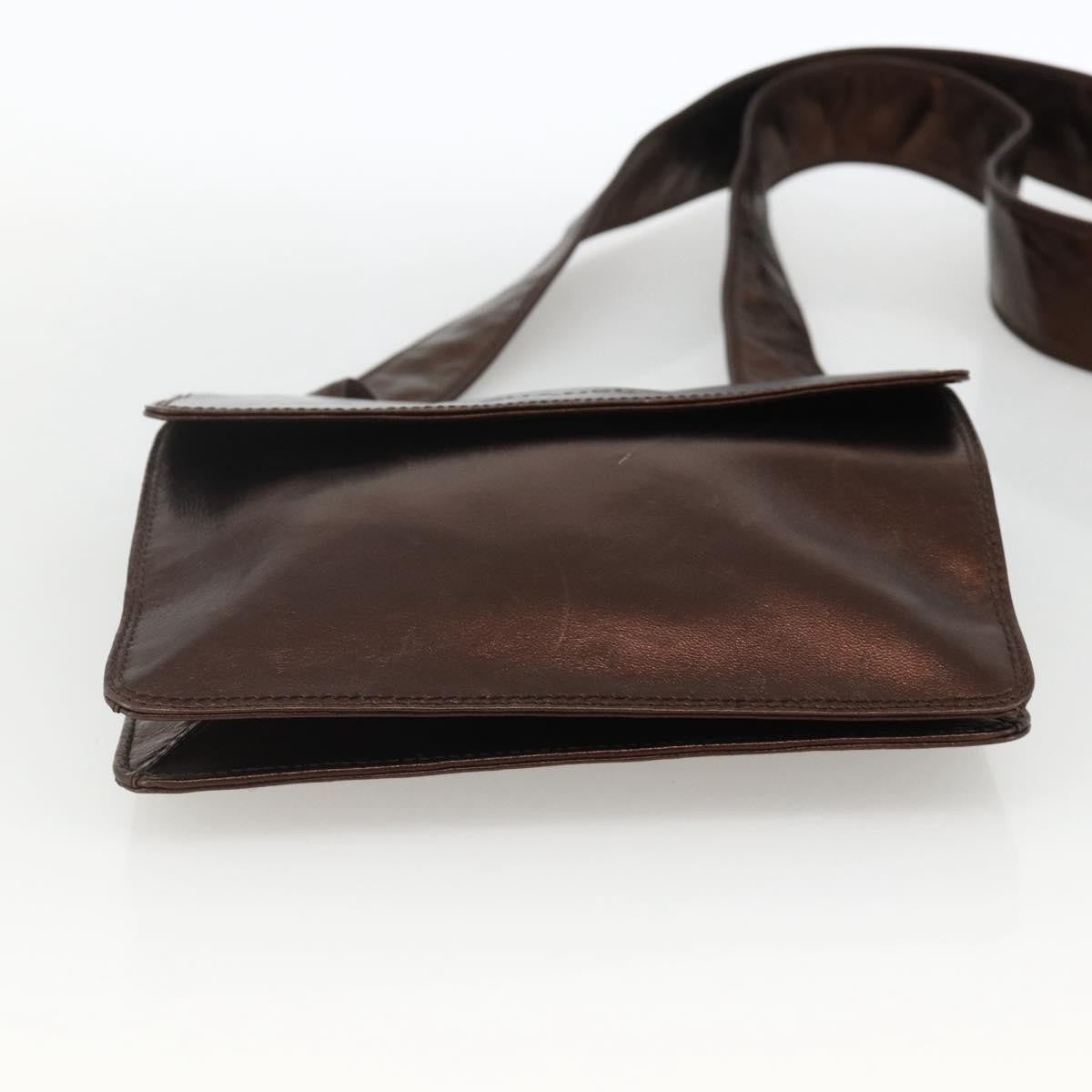 Chanel Vintage Logo Flap Messenger Leather Brown Leather Shoulder Bag Bag (Pre-Owned)