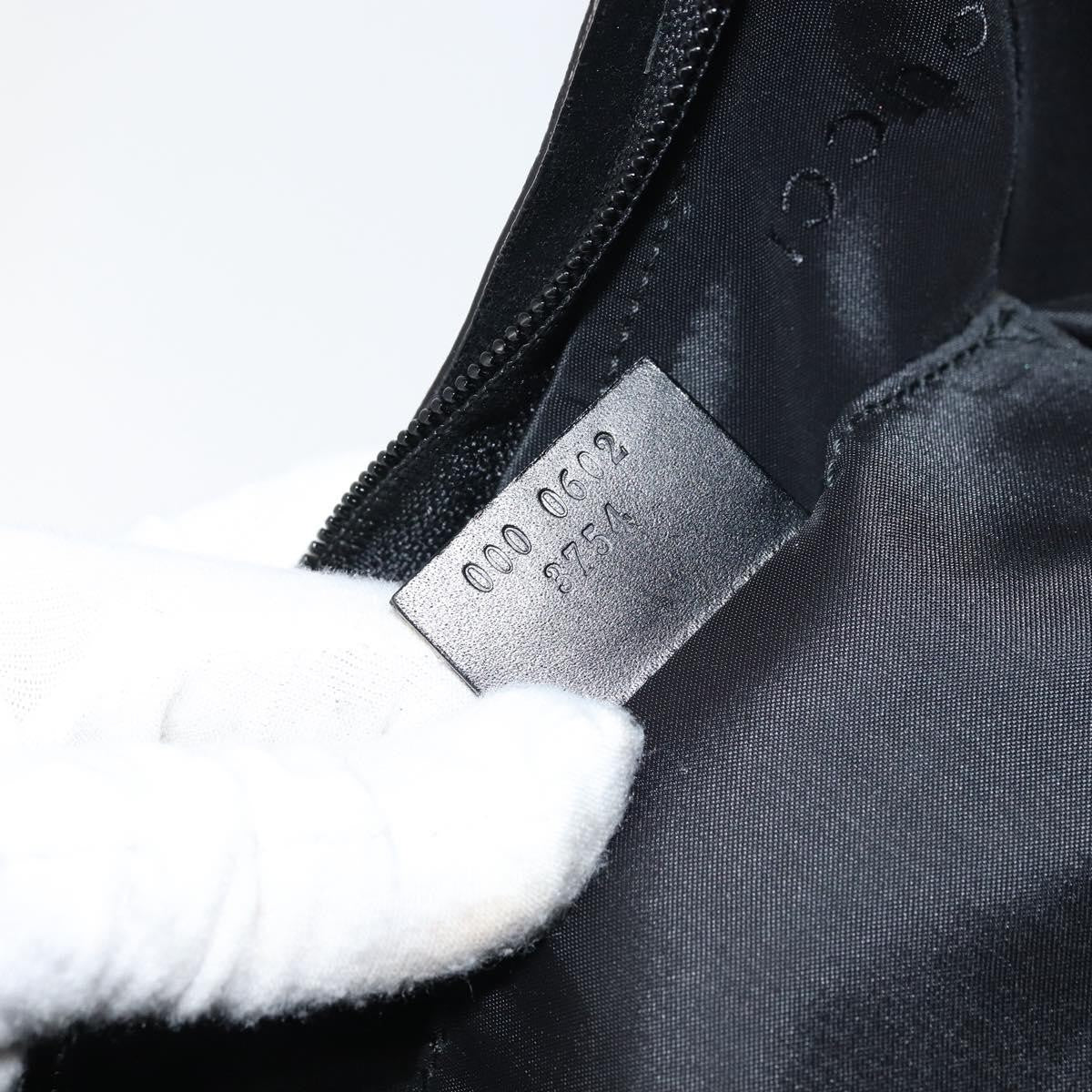 Gucci Zip Hobo Nylon Black Nylon Shoulder Bag Bag (Pre-Owned)