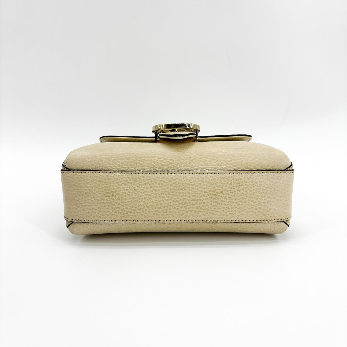 Gucci Interlocking Leather Beige Leather Shoulder Bag Bag (Pre-Owned)