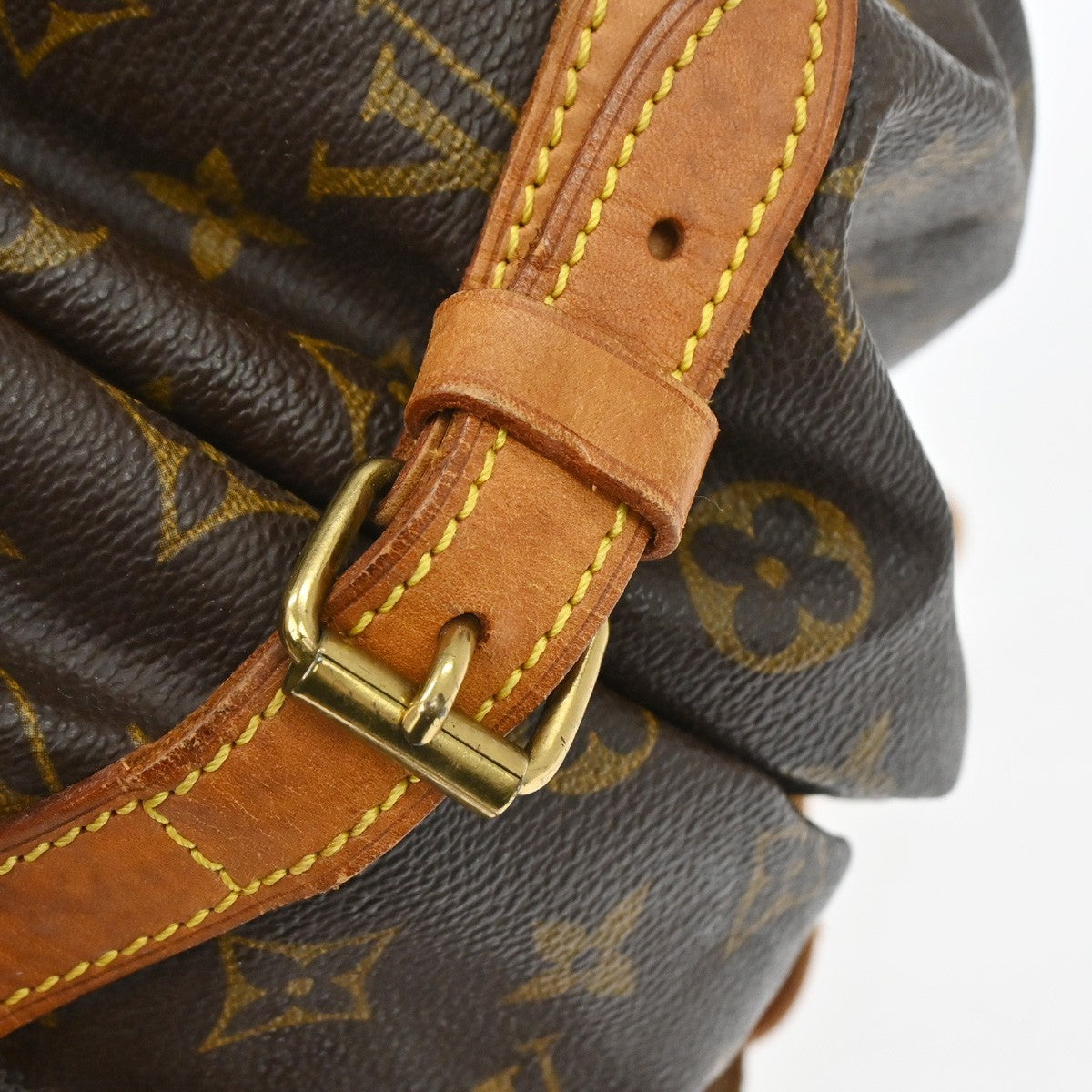 Louis Vuitton Saumur Monogram Canvas Brown Canvas Handbag (Pre-Owned)