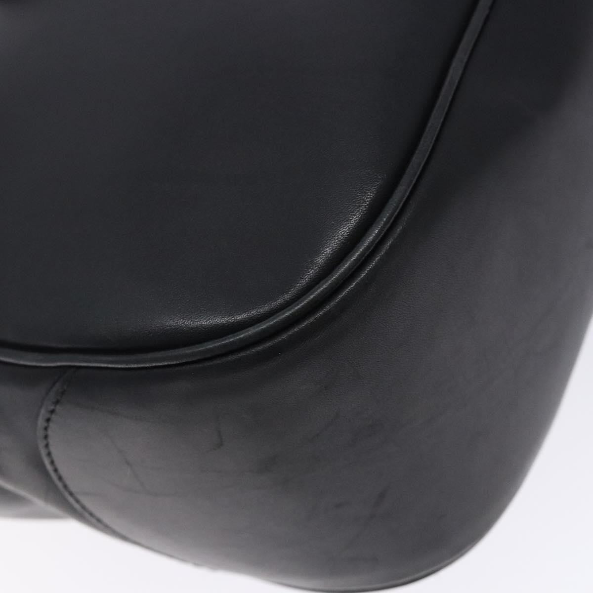 Salvatore Ferragamo Gancini Leather Black Leather Shoulder Bag Bag (Pre-Owned)