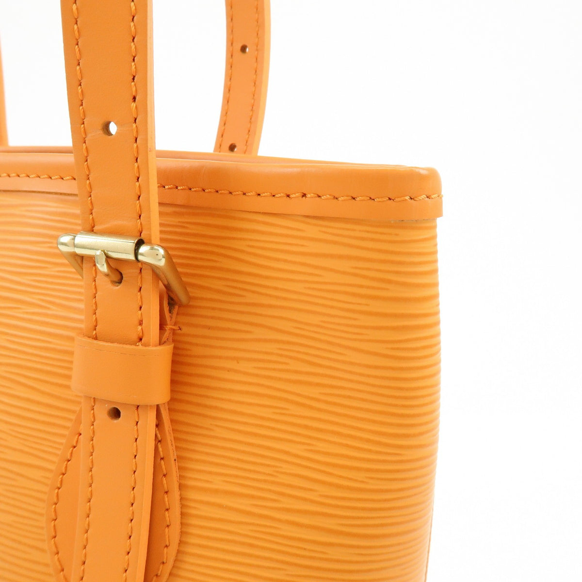 Louis Vuitton Petit Bucket Epi Leather Orange Leather Handbag (Pre-Owned)