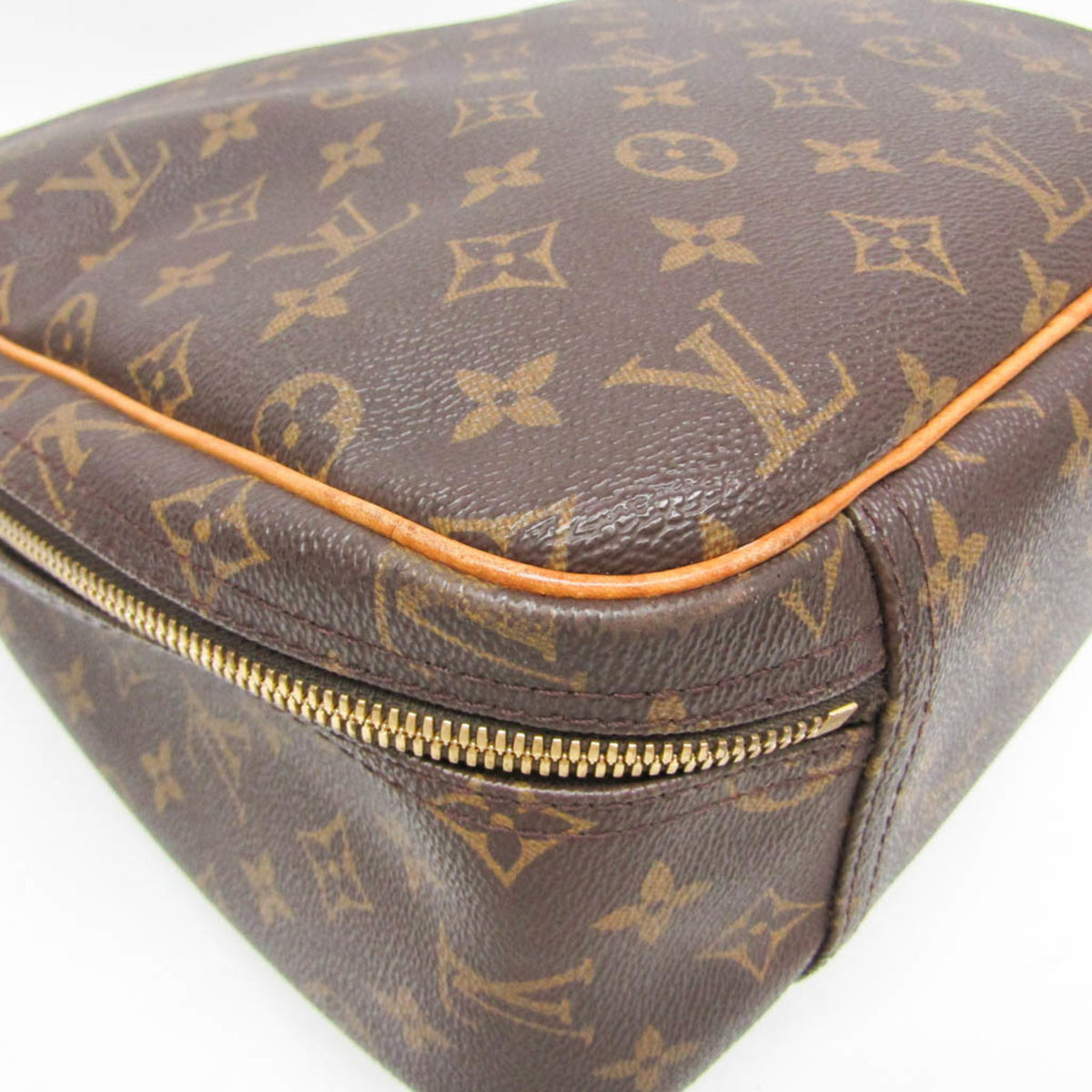 Louis Vuitton Excursion Monogram Canvas Brown Canvas Handbag (Pre-Owned)