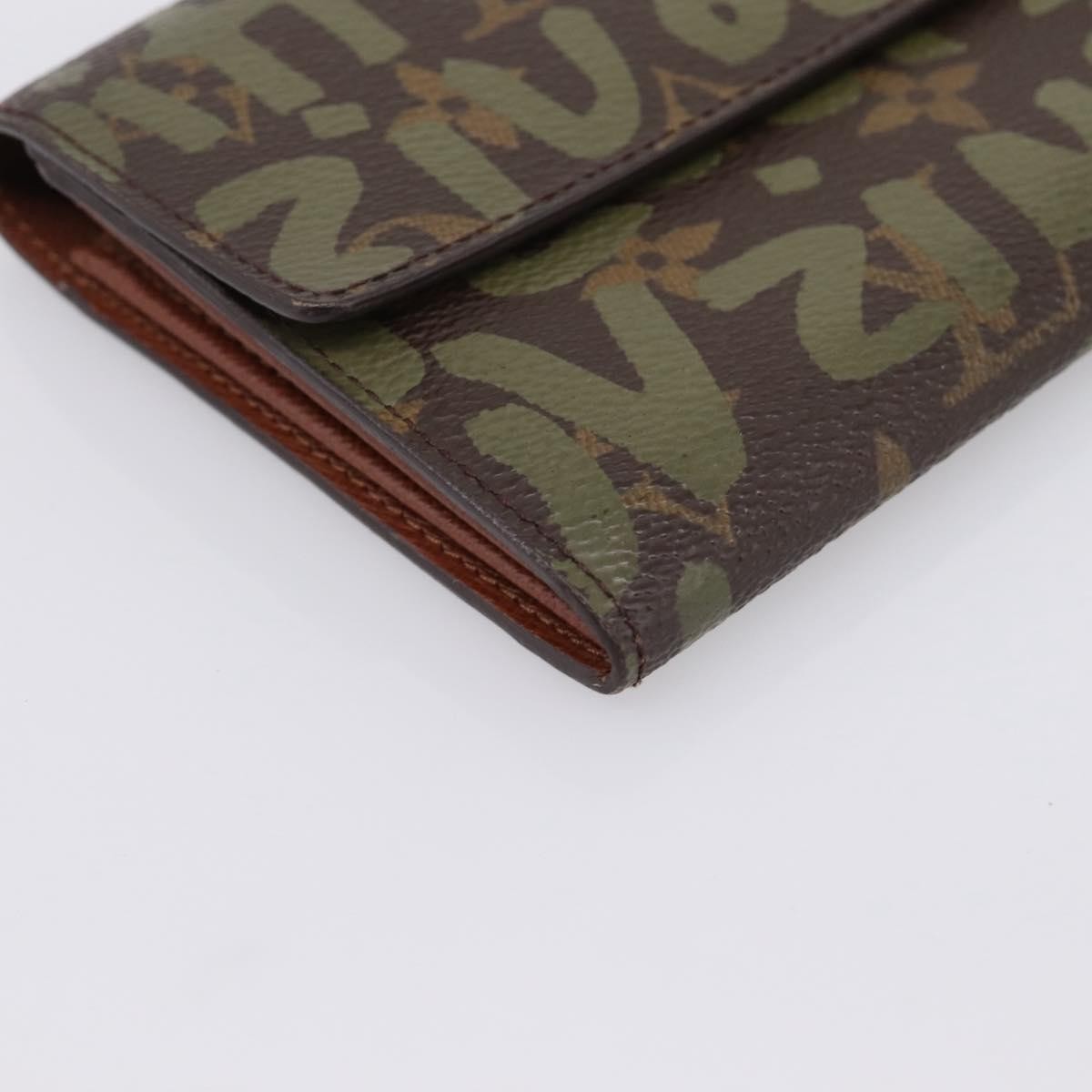 Louis Vuitton Sarah Limited Edition Monogram Graffiti Khaki Canvas Wallets Accessory (Pre-Owned)