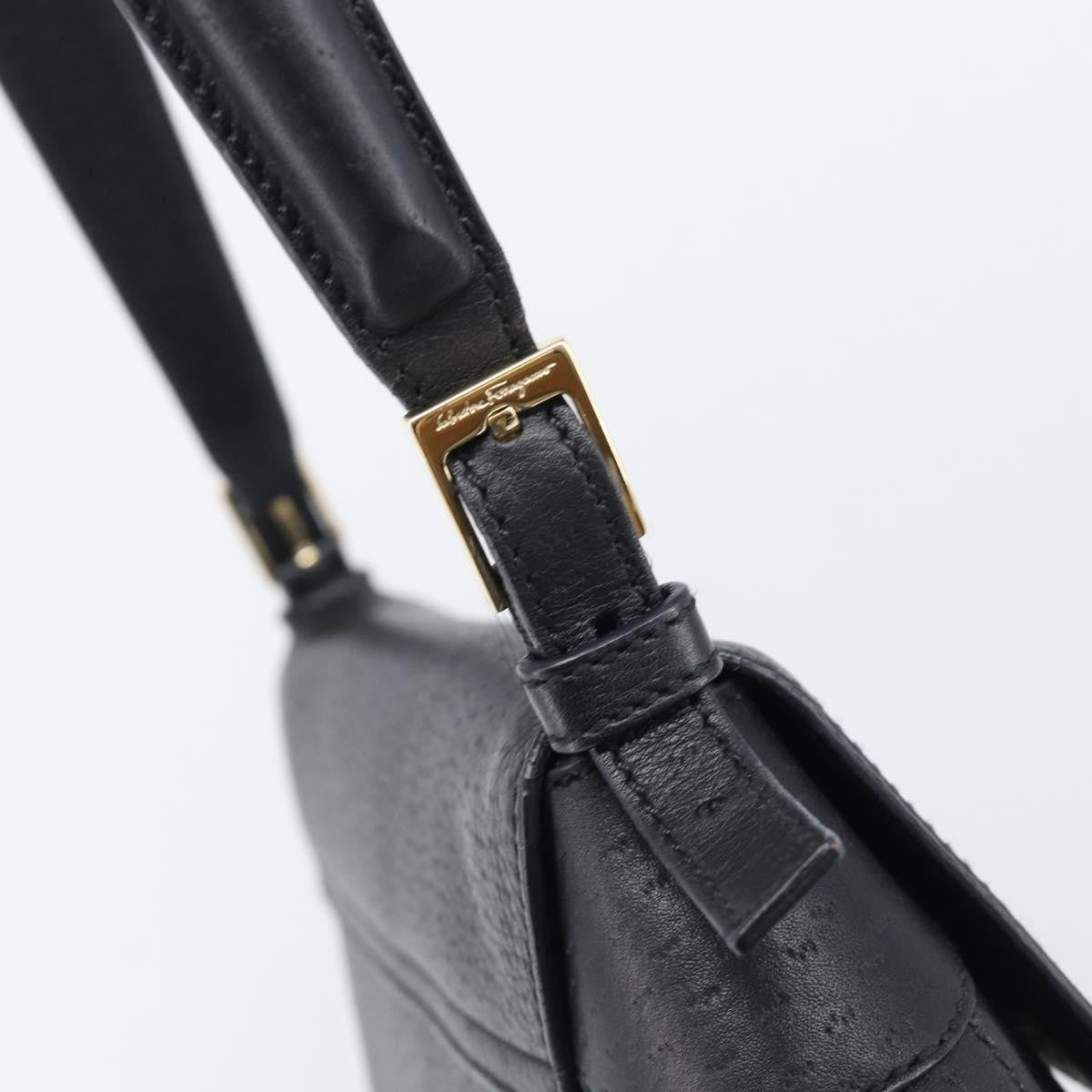 Salvatore Ferragamo Gancini Leather Black Leather Shoulder Bag Bag (Pre-Owned)