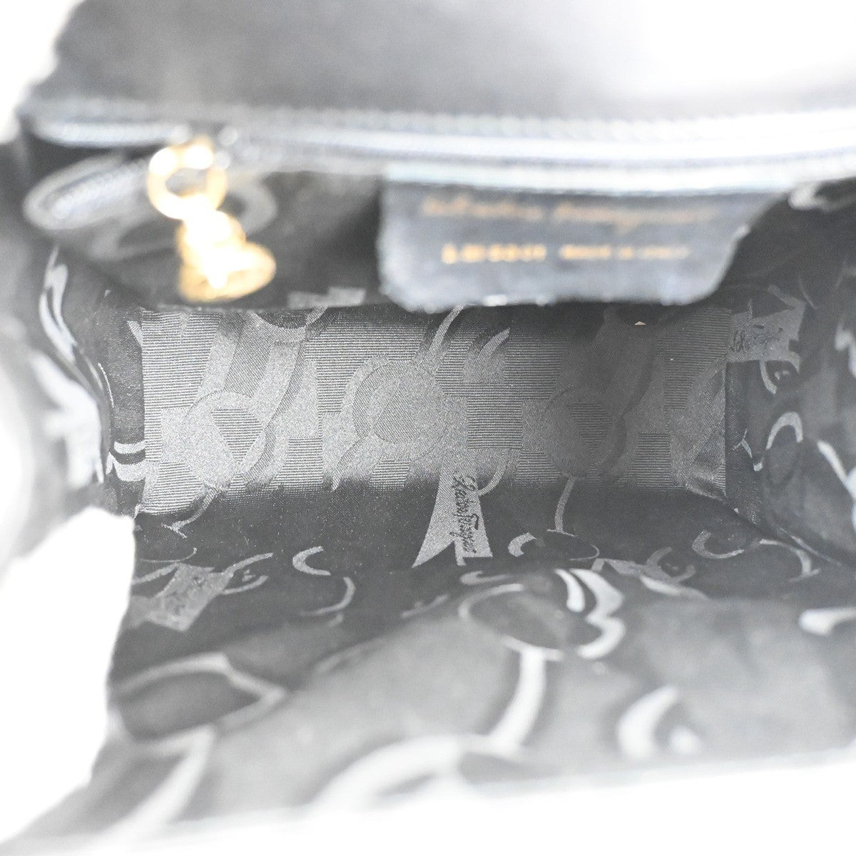 Salvatore Ferragamo Vala Leather Black Leather Handbag (Pre-Owned)