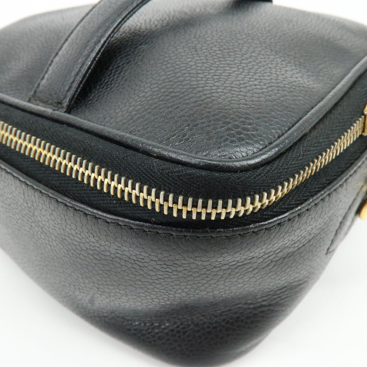 Chanel Vintage Timeless Cosmetic Case Caviar Black Leather Clutche & Pouche Bag (Pre-Owned)