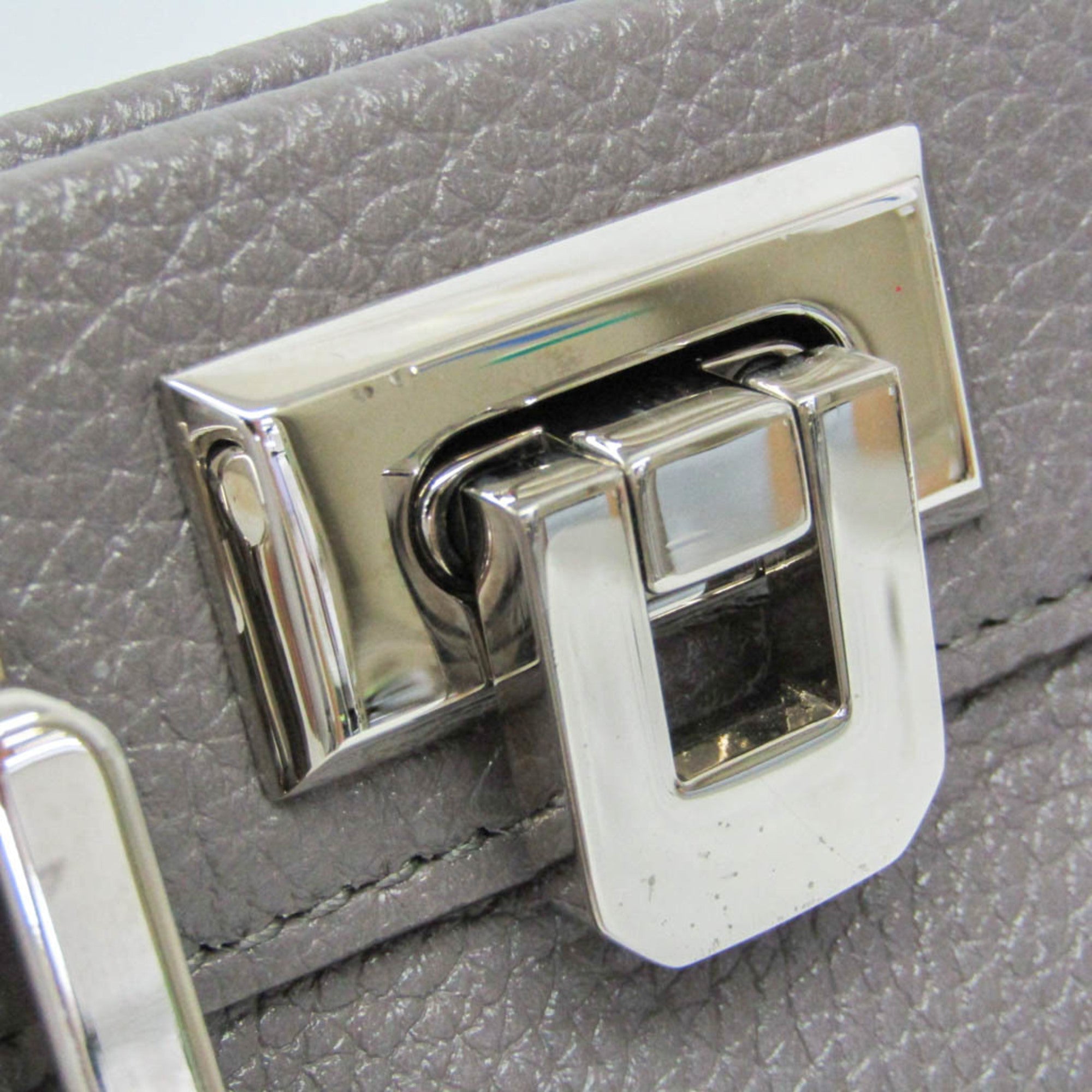 Gucci Zumi Top Handle Leather Gray Leather Handbag (Pre-Owned)