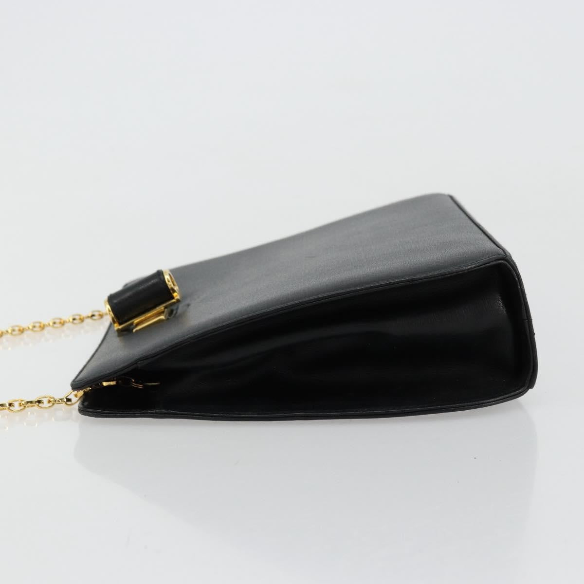Salvatore Ferragamo Vintage Chain Leather Black Leather Shoulder Bag Bag (Pre-Owned)