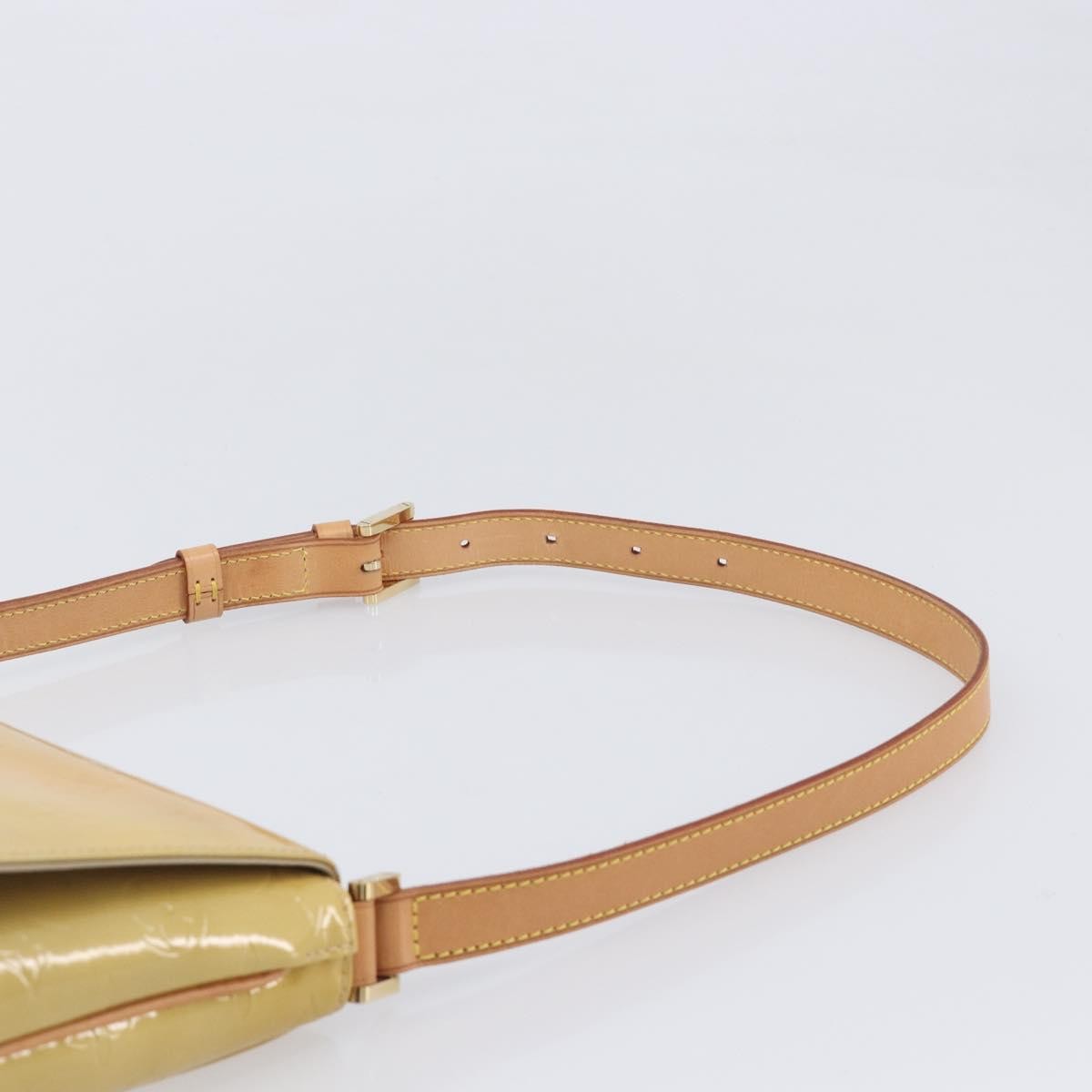 Louis Vuitton Thompson Street Monogram Vernis Beige Patent_Leather Shoulder Bag Bag (Pre-Owned)