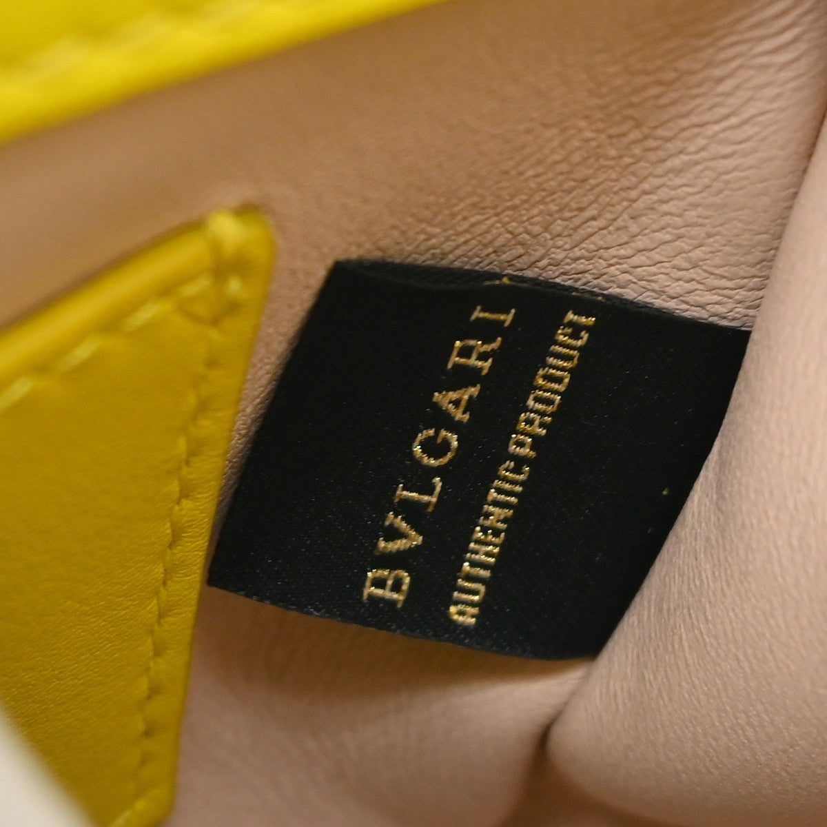 Bvlgari Serpenti Cabochon Diagonal Quilted Leather Yellow Leather Shoulder Bag Bag (Pre-Owned)